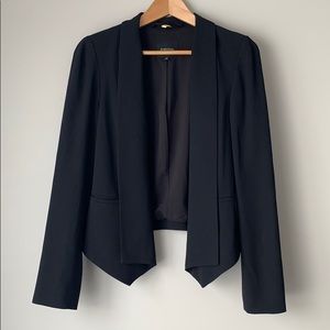 Aritzia Jackets & Coats - Babaton Cropped Blazer Aritzia Jackets & Coats - Babaton Cropped Blazer